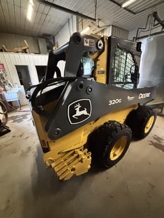 Image of John Deere 320G Image 1