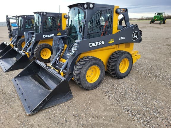 Image of John Deere 320G equipment image 2