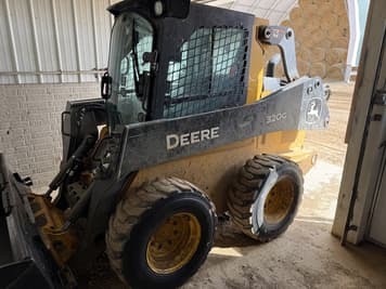 Main image John Deere 320G