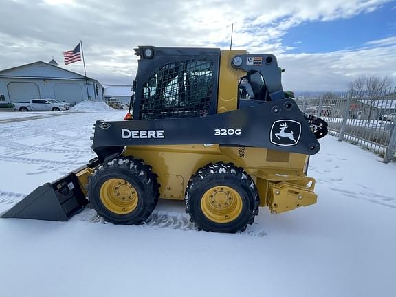 Image of John Deere 320G equipment image 1