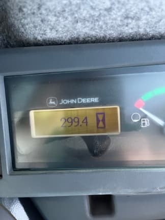 Image of John Deere 320G equipment image 3