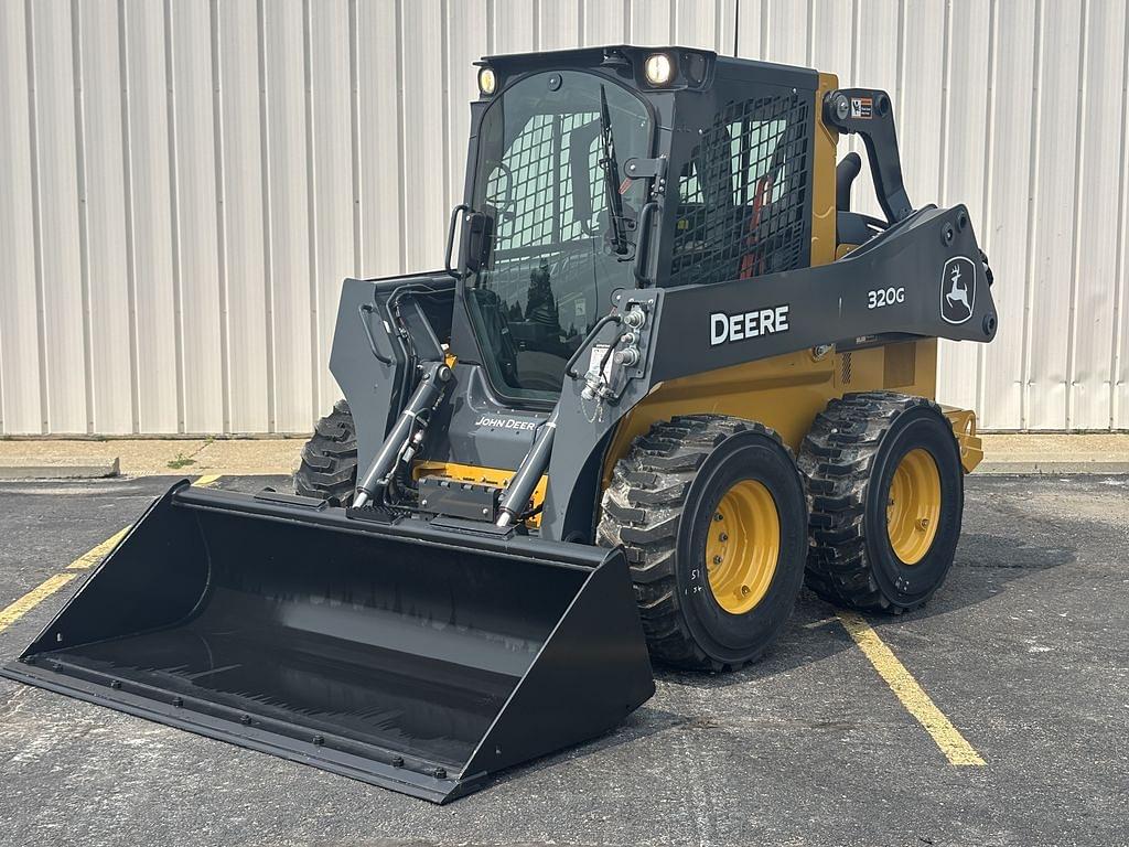 Image of John Deere 320G Primary image