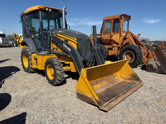 Image of John Deere 320P equipment image 1