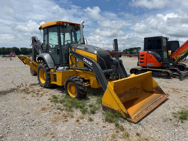 Image of John Deere 320P equipment image 1
