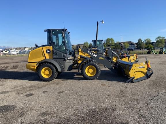 Image of John Deere 324P Primary image