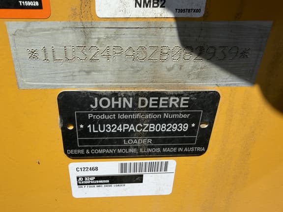 Image of John Deere 324P equipment image 2