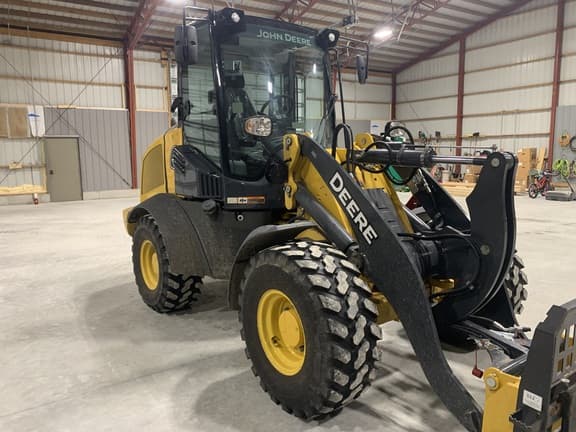 Image of John Deere 324P equipment image 3