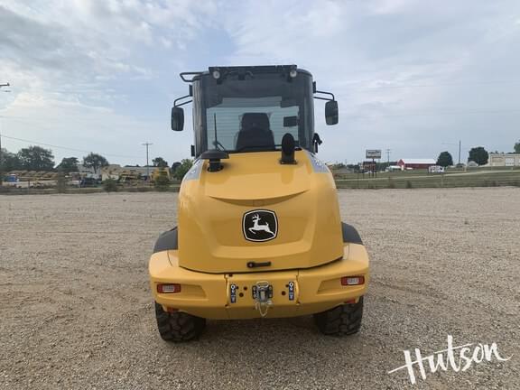Image of John Deere 324P equipment image 3