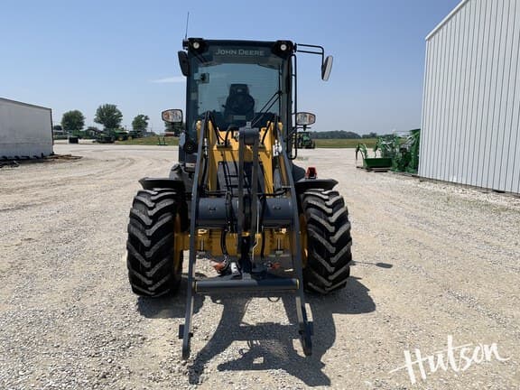 Image of John Deere 324P equipment image 2