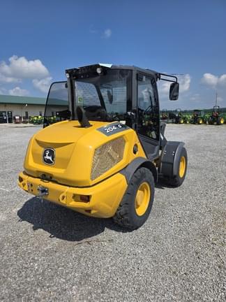 Image of John Deere 324P equipment image 2