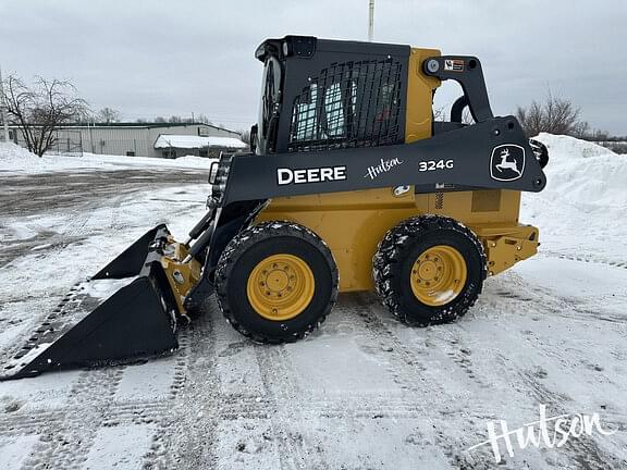 Image of John Deere 324G equipment image 1