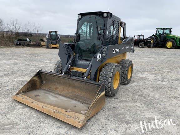 Image of John Deere 324G equipment image 1