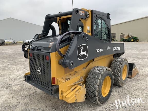 Image of John Deere 324G equipment image 3