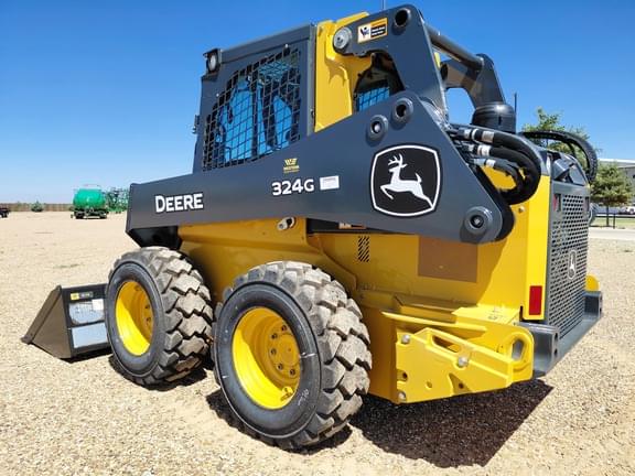 Image of John Deere 324G equipment image 2