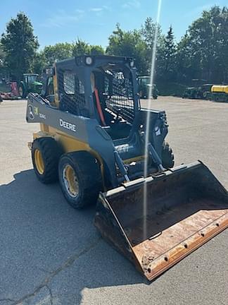 Image of John Deere 324G Primary image