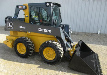 Main image John Deere 324G