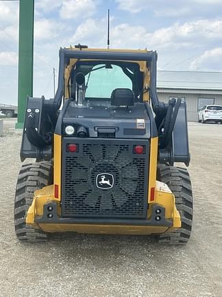 Image of John Deere 324G equipment image 2