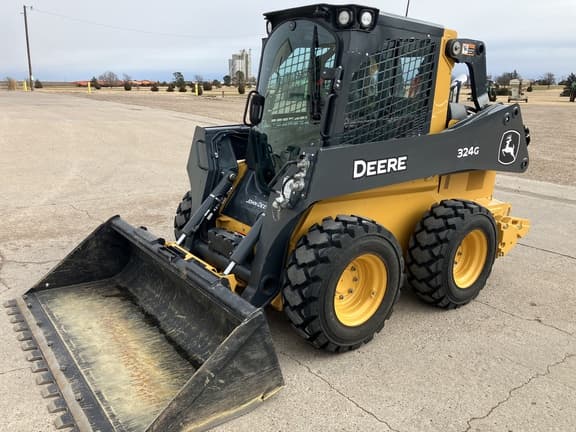 Image of John Deere 324G equipment image 3