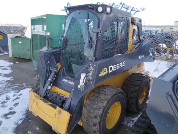 Image of John Deere 324G equipment image 2