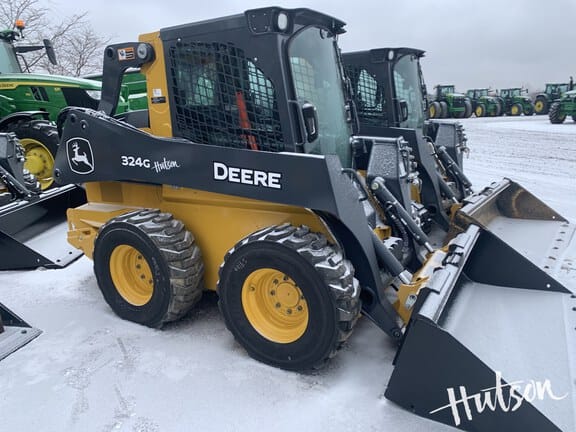 Main image John Deere 324G