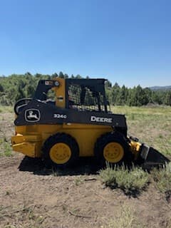 Image of John Deere 324G Primary image