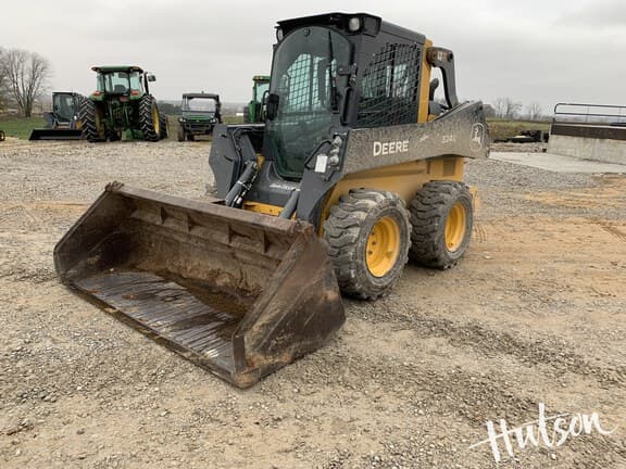 Image of John Deere 324G equipment image 1
