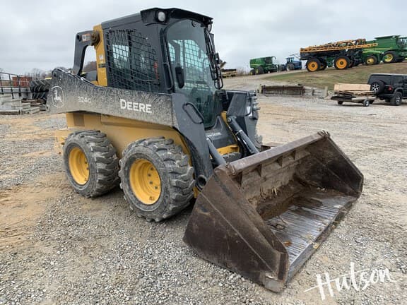 Image of John Deere 324G Primary image