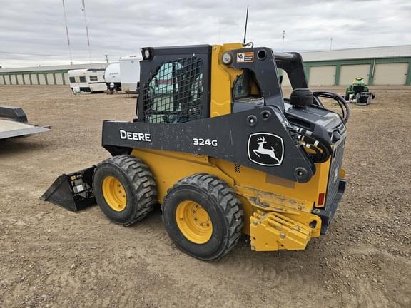 Image of John Deere 324G equipment image 3
