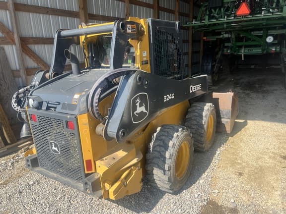 Image of John Deere 324G equipment image 3