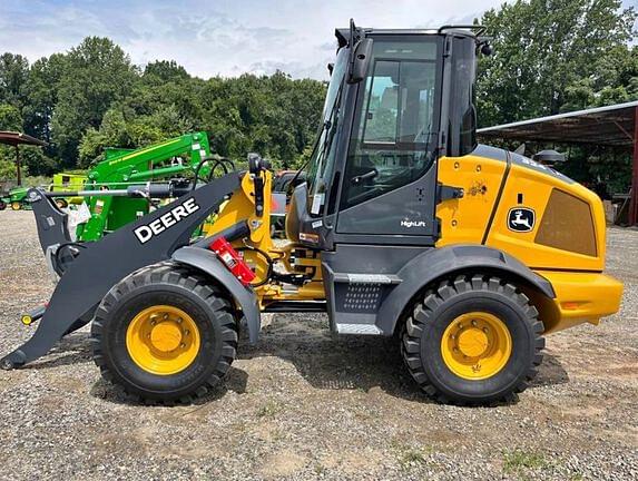 Image of John Deere 324P equipment image 2