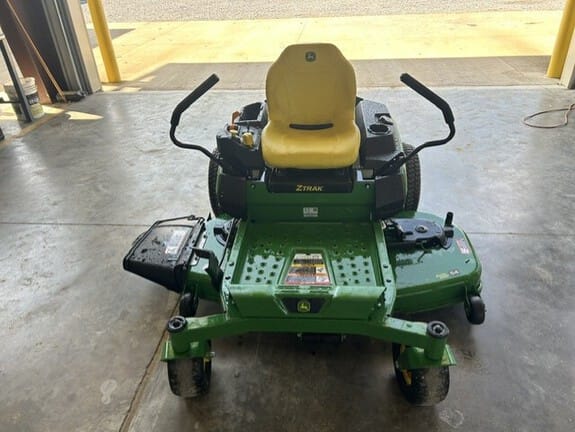 2024 John Deere Z325E Equipment Image0