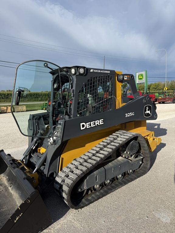 Image of John Deere 325G Primary image