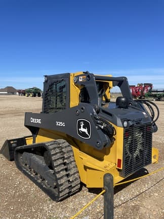 Image of John Deere 325G equipment image 3