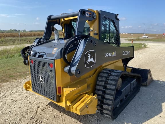 Image of John Deere 325G equipment image 3