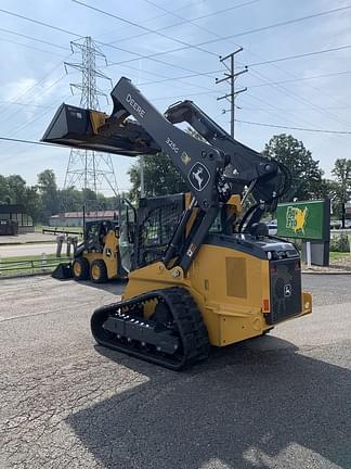 Image of John Deere 325G equipment image 2