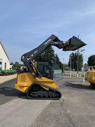 Image of John Deere 325G equipment image 3