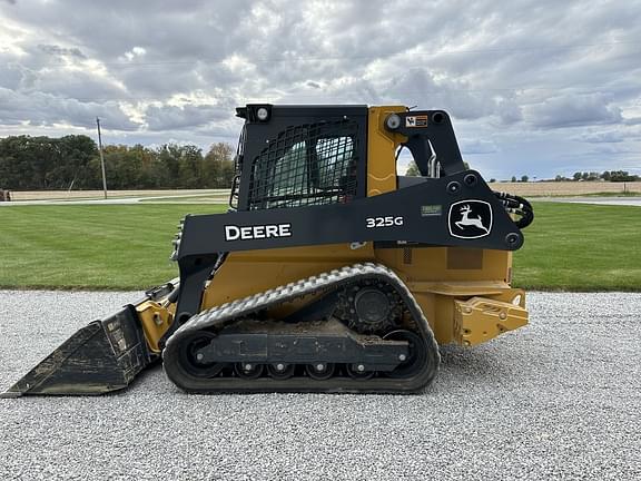 Image of John Deere 325G Primary image