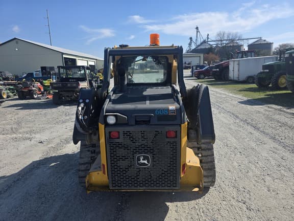 Image of John Deere 325G equipment image 4