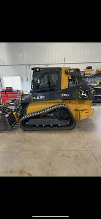 Image of John Deere 325G Primary image