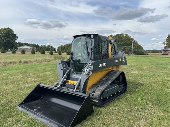 Main image John Deere 325G