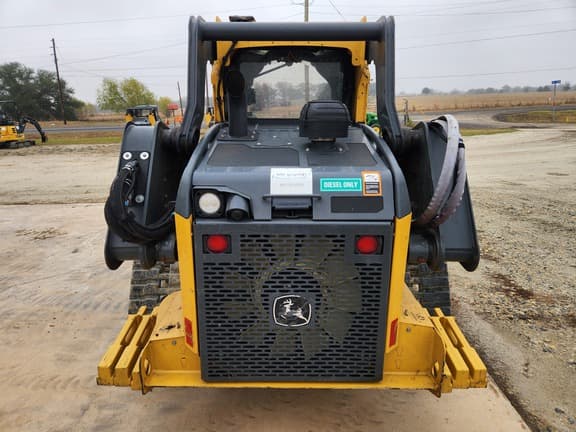 Image of John Deere 325G equipment image 3