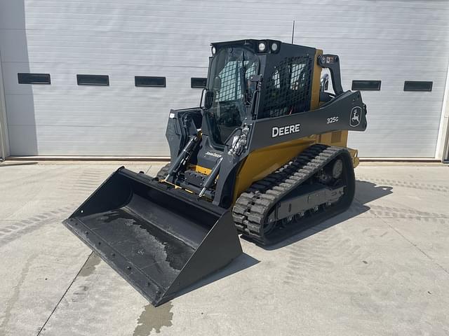 Image of John Deere 325G equipment image 3