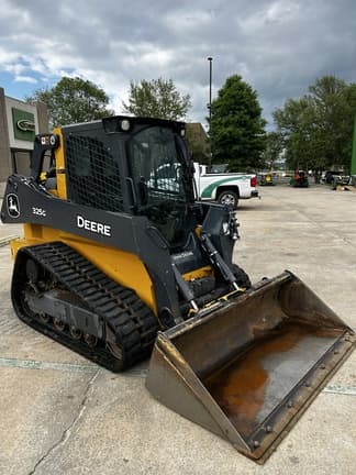 Image of John Deere 325G equipment image 1