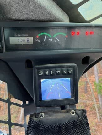 Image of John Deere 325G equipment image 3