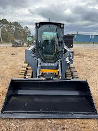 Image of John Deere 325G equipment image 4