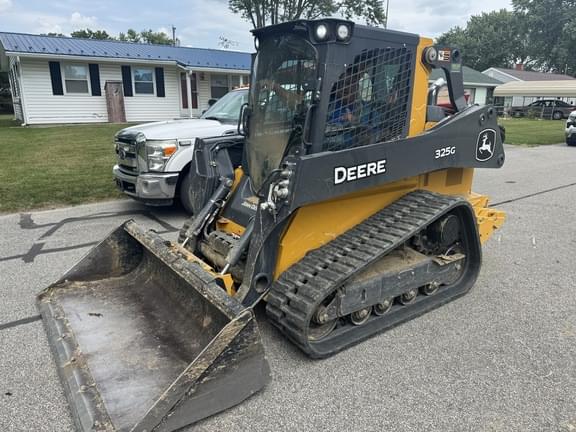 Image of John Deere 325G equipment image 2