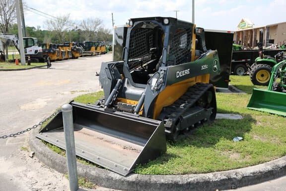 Image of John Deere 325G equipment image 2