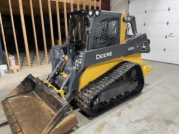 Image of John Deere 325G Primary image