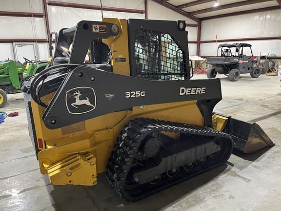 Image of John Deere 325G equipment image 4