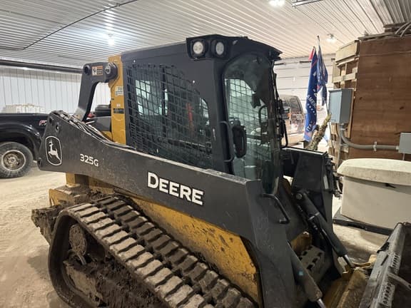 Image of John Deere 325G equipment image 3